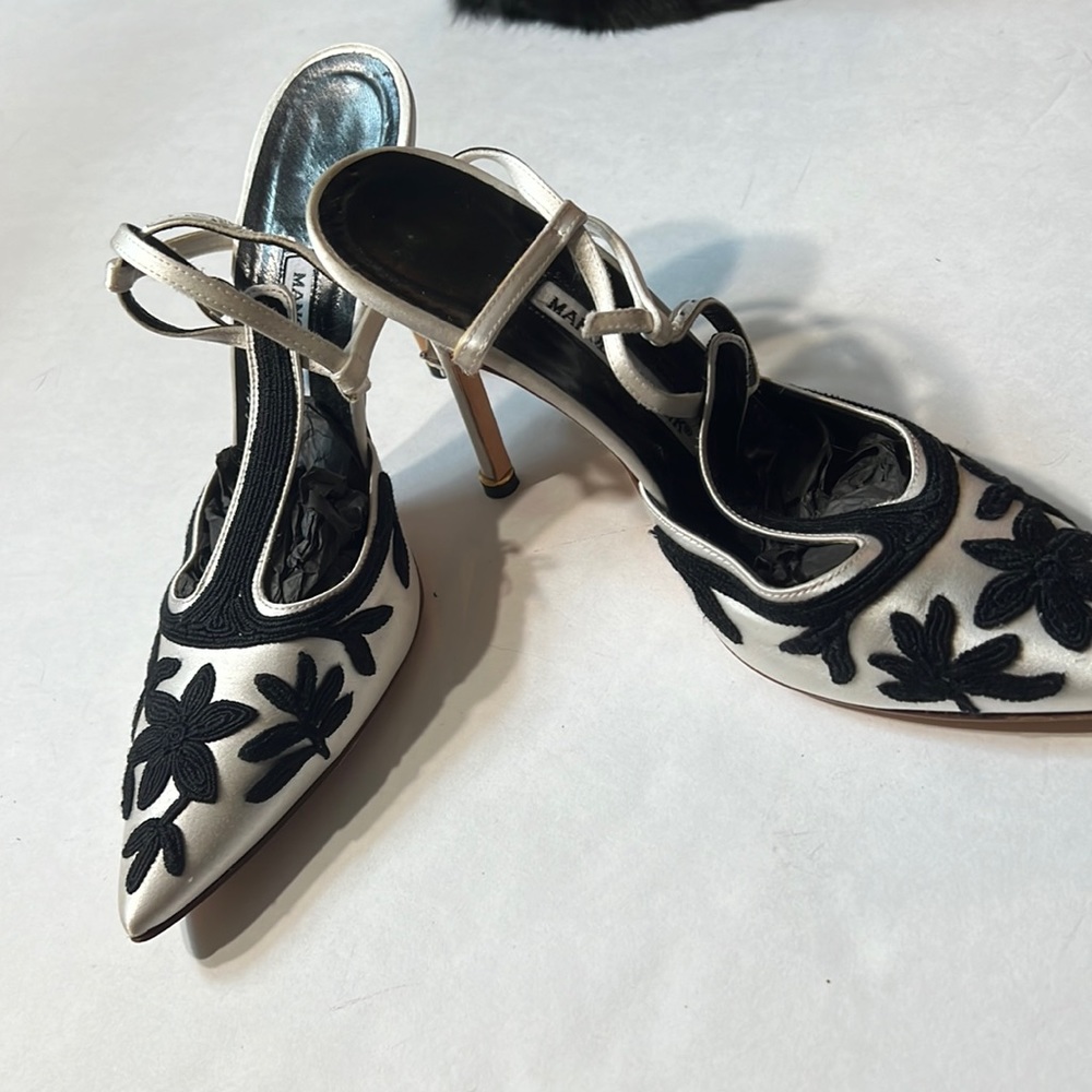 Manolo Blahnik black and white floral heel, size 39.5